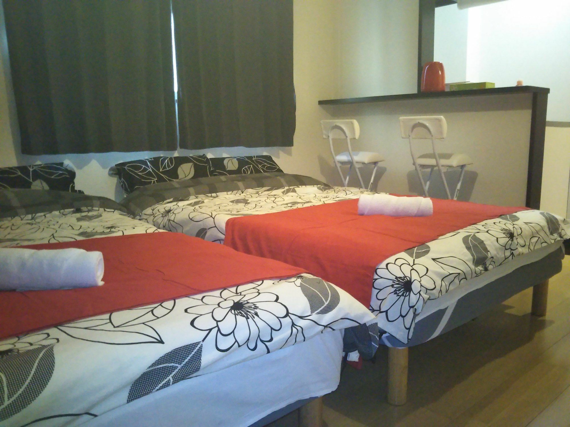 Gottsu Shinosaka Apartment Buitenkant foto